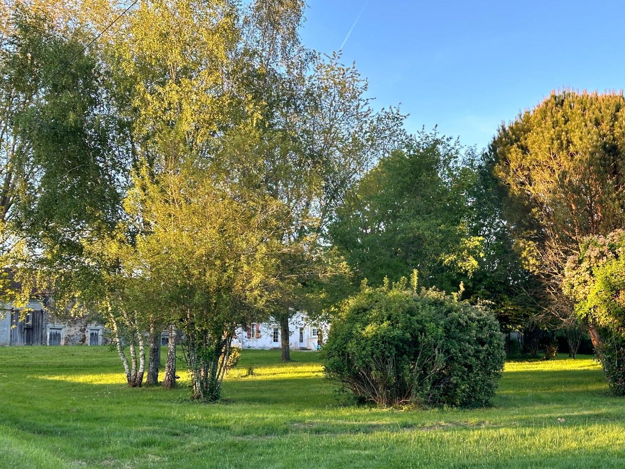 La Jarisse Villa Saint-Martin-de-Fressengeas Kültér fotó